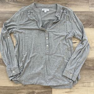 Amour Vert Grey Modal Henley shirt, size Medium